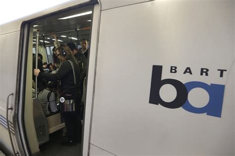 pinay paiyot com|Woman dies from being pushed into San Francisco.